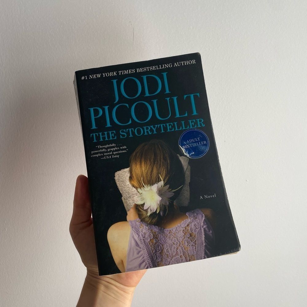 The Story teller by Jodi Picoult